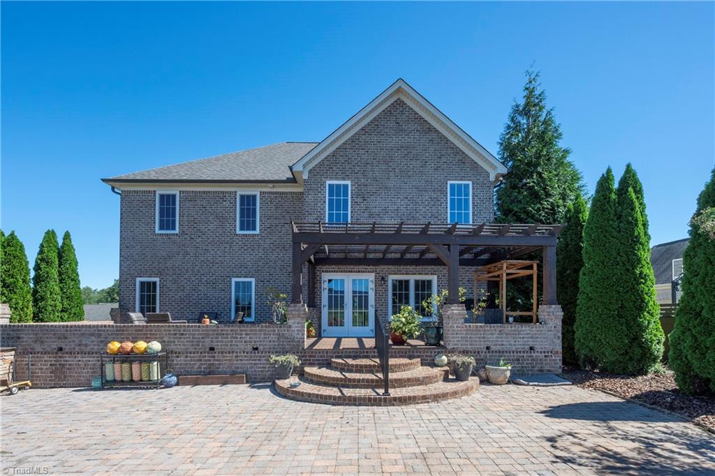 main property photo 36