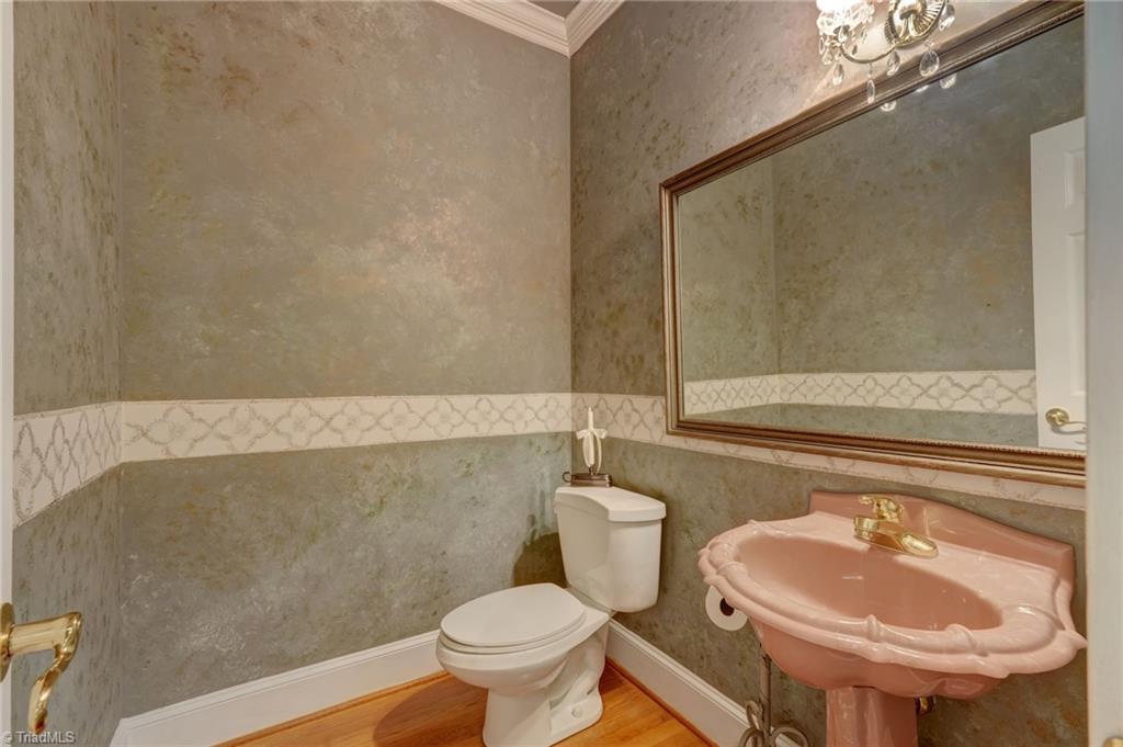 main property photo 22