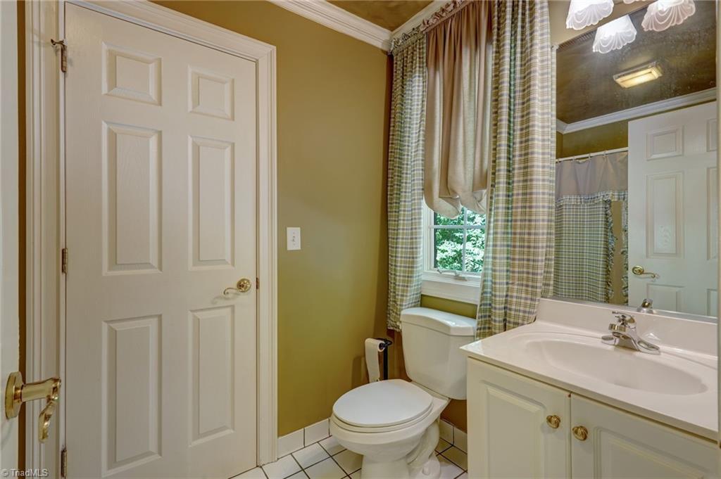 main property photo 29