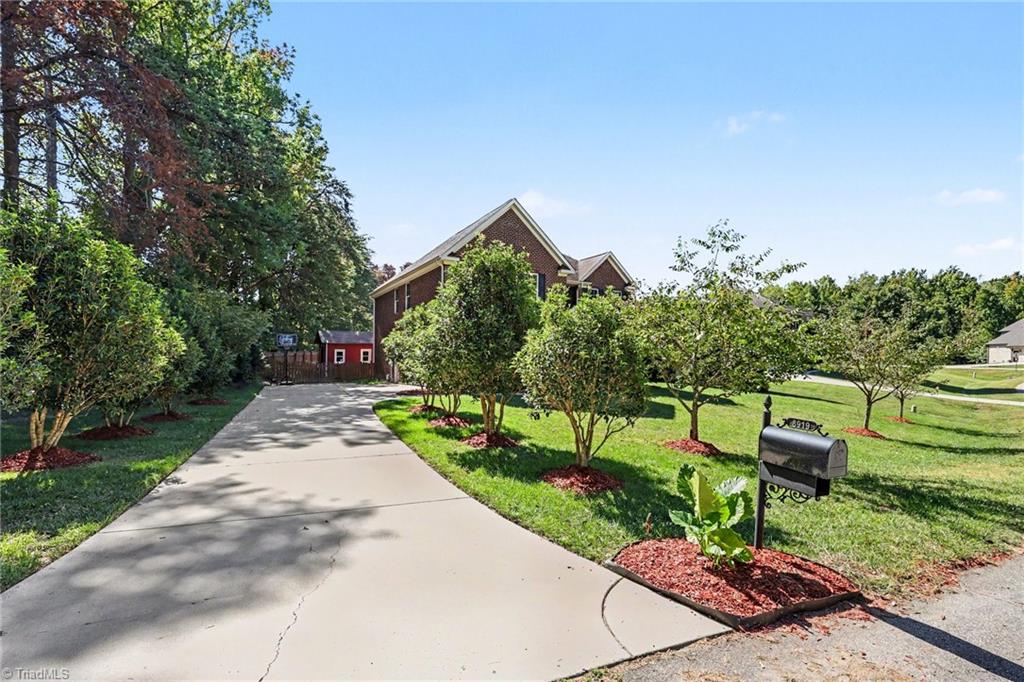main property photo 37