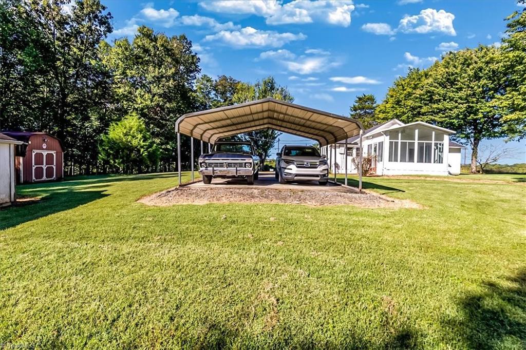 main property photo 18