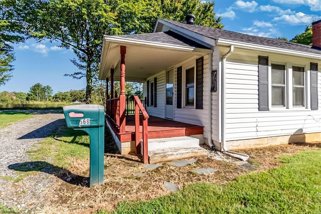 main property photo 9