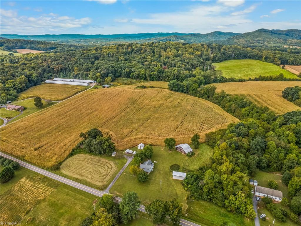 main property photo 26