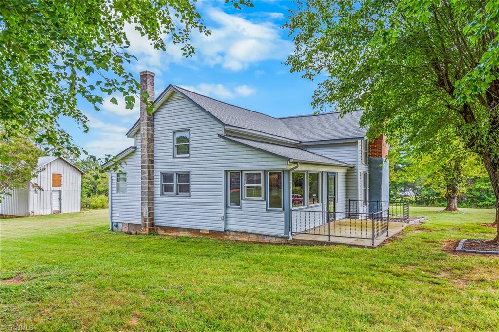 main property photo 3