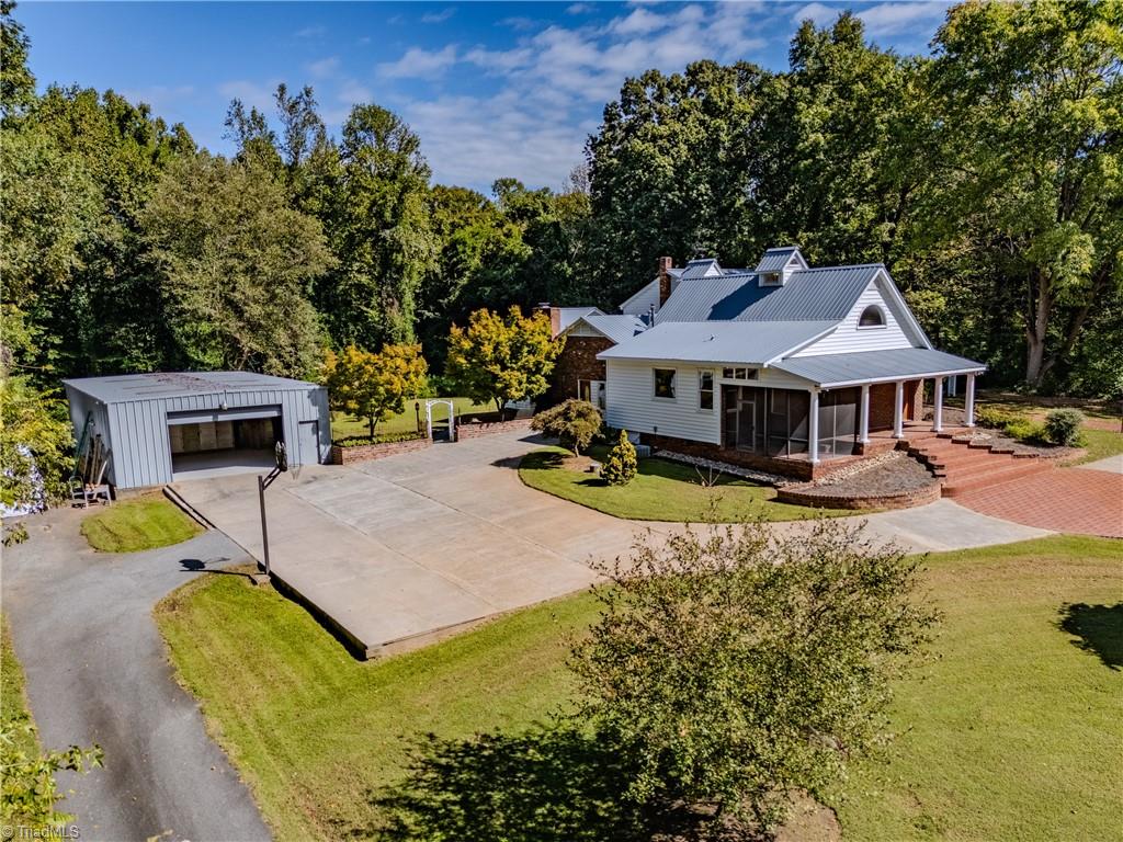 main property photo 36