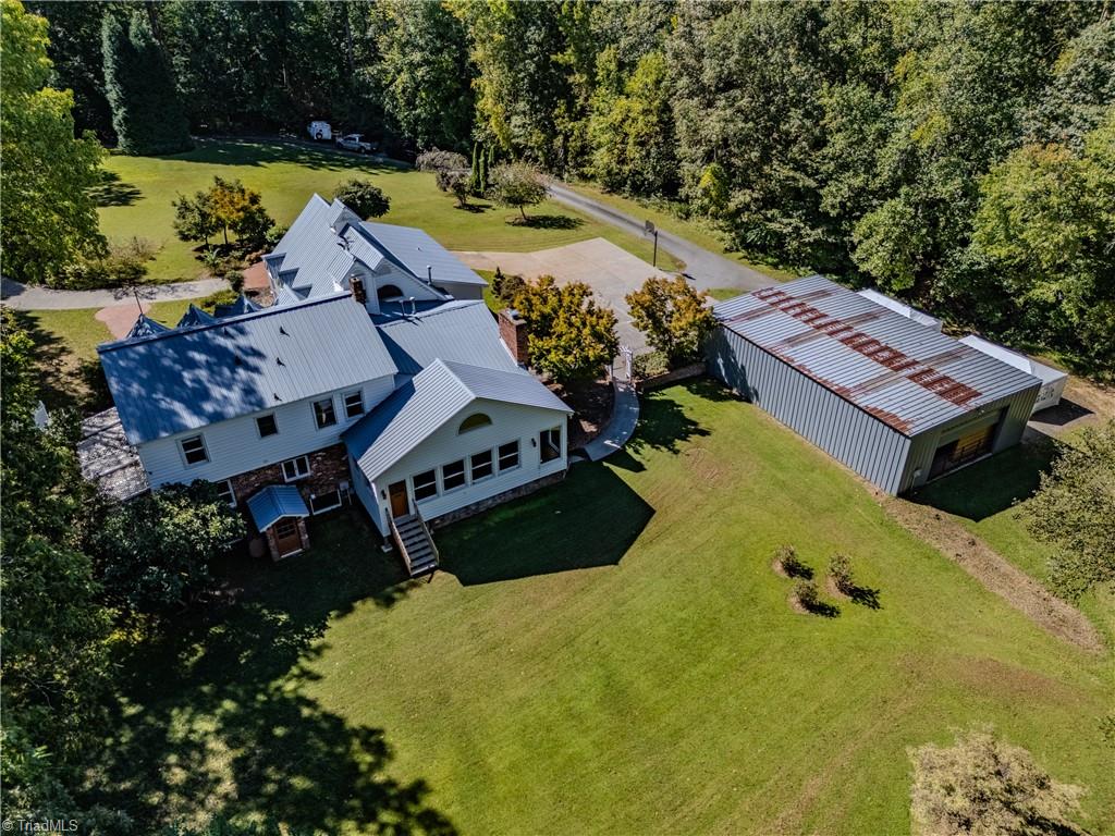 main property photo 43