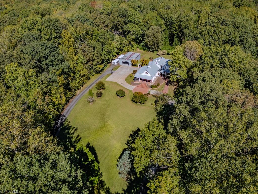 main property photo 46