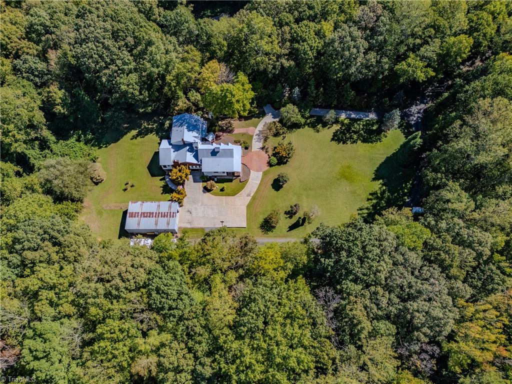 main property photo 47