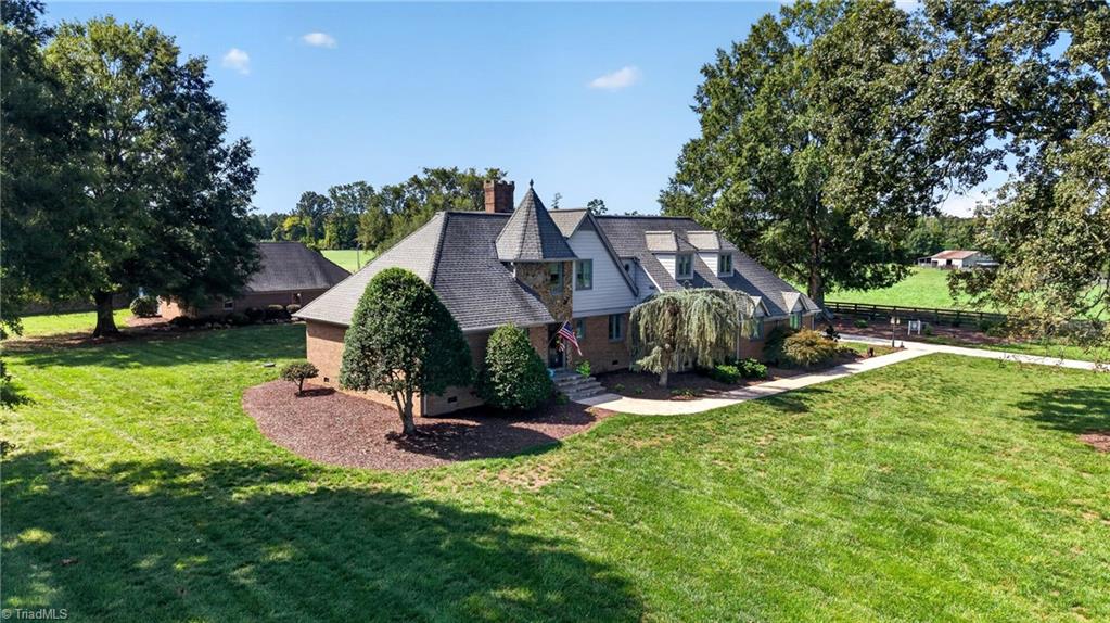 main property photo 0
