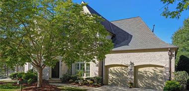 image of property with 3 Bed | 3 Bath | 3,115 Sqft