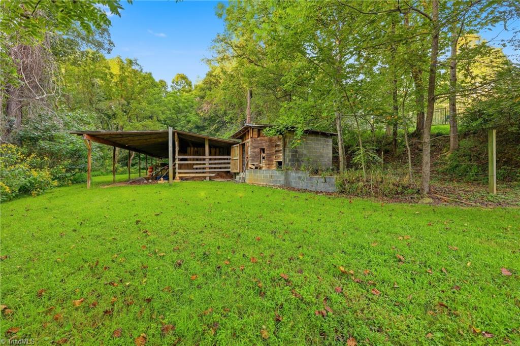 main property photo 36
