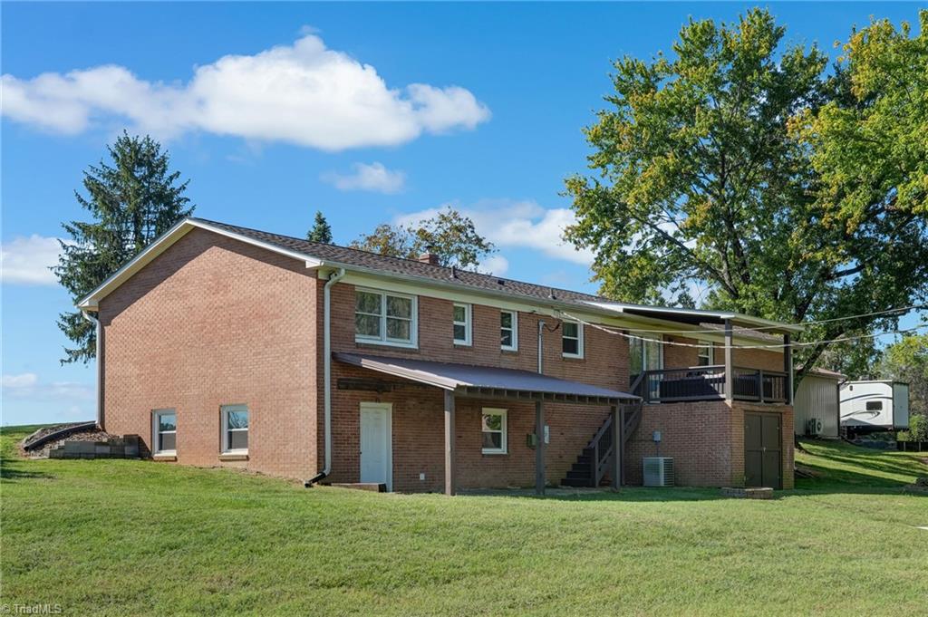 main property photo 6