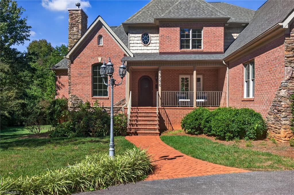 main property photo 3