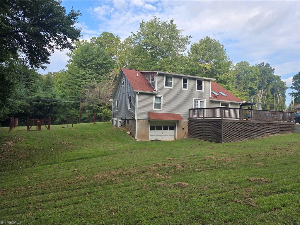 main property photo 5
