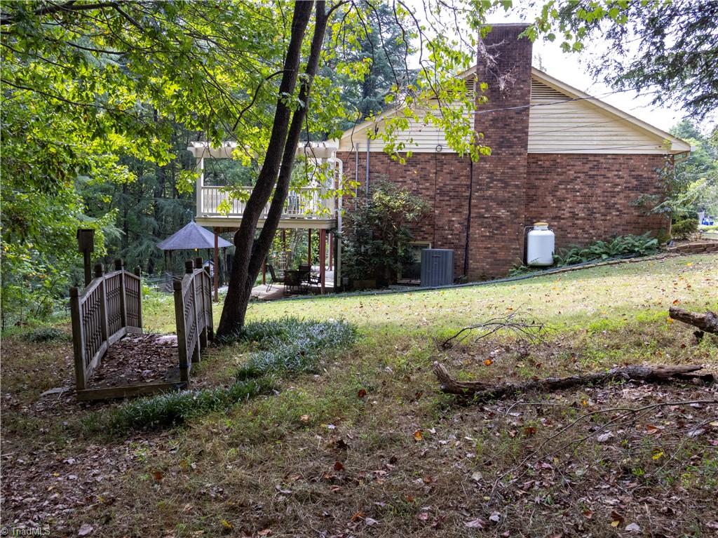 main property photo 43