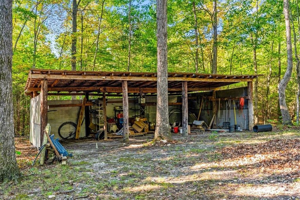 main property photo 34