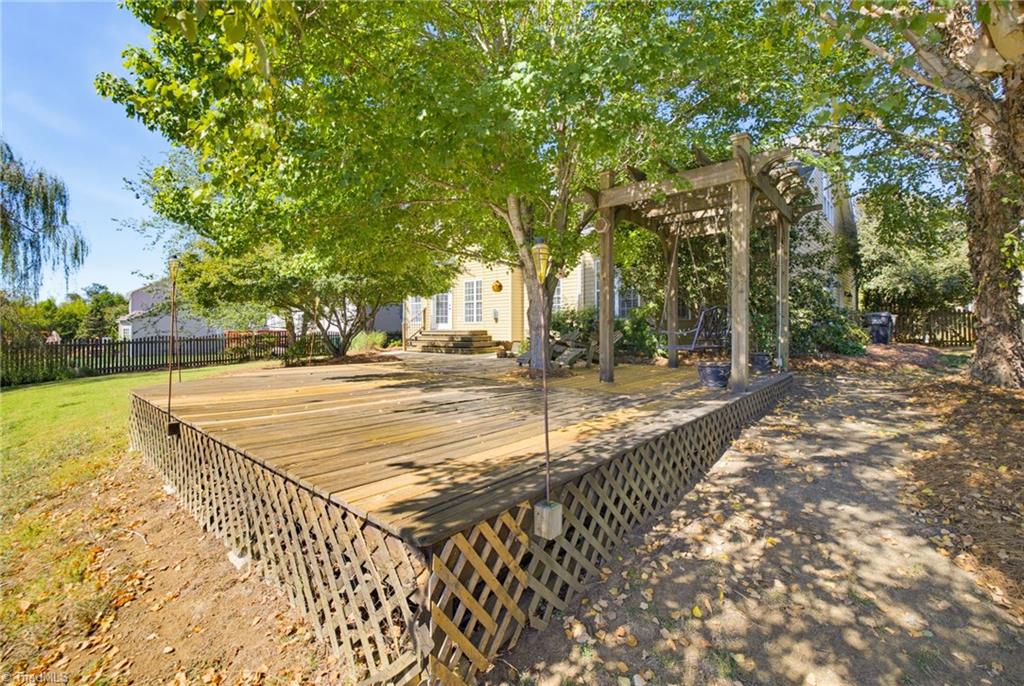 main property photo 36