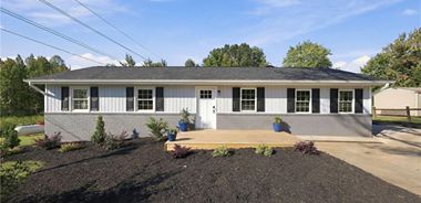 image of property with 4 Bed | 2 Bath | 1,898 Sqft