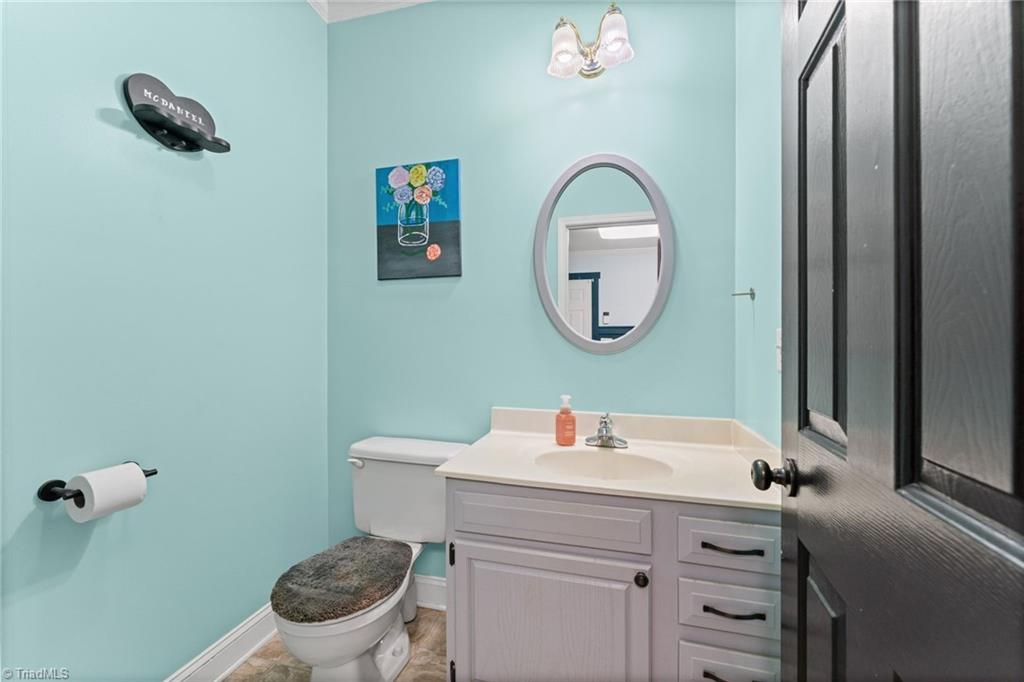 main property photo 17
