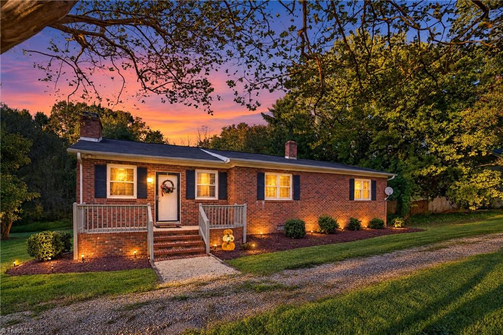 main property photo 0