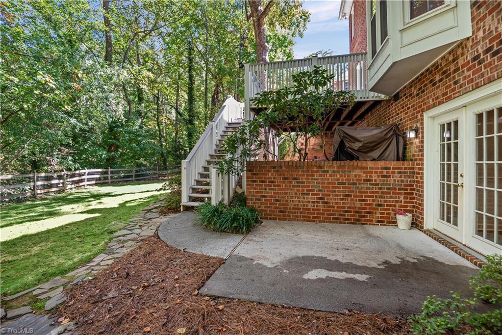 main property photo 46