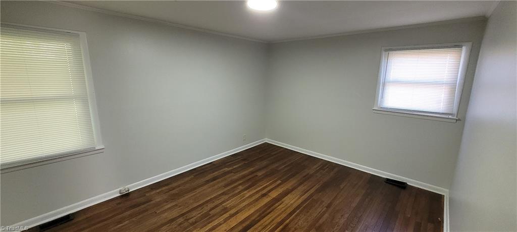 property viewer photo 7