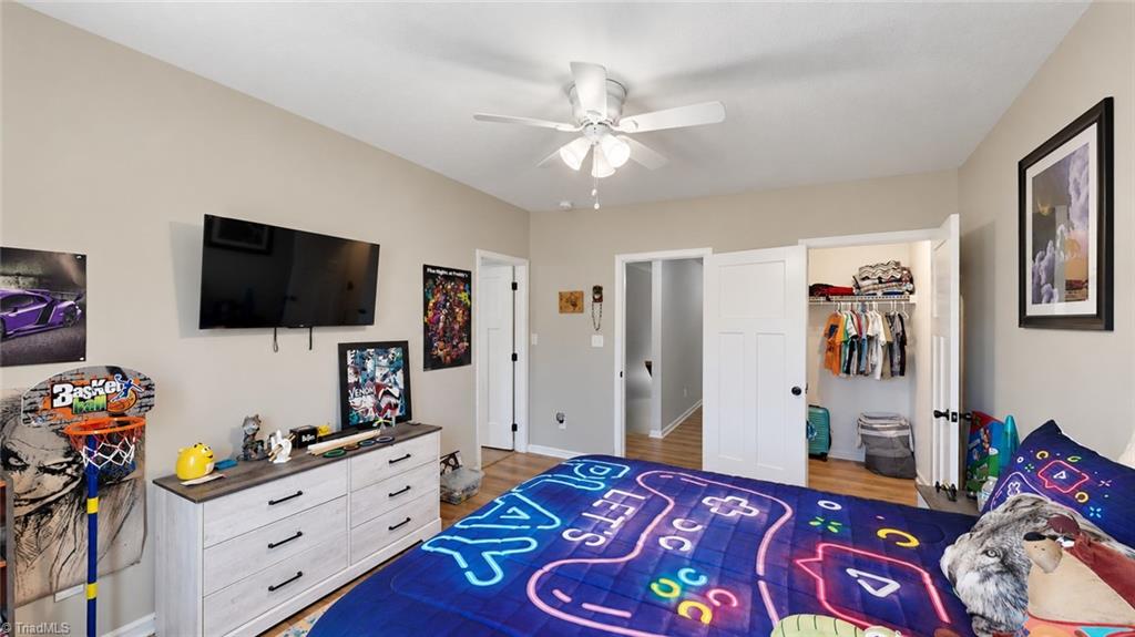 main property photo 38