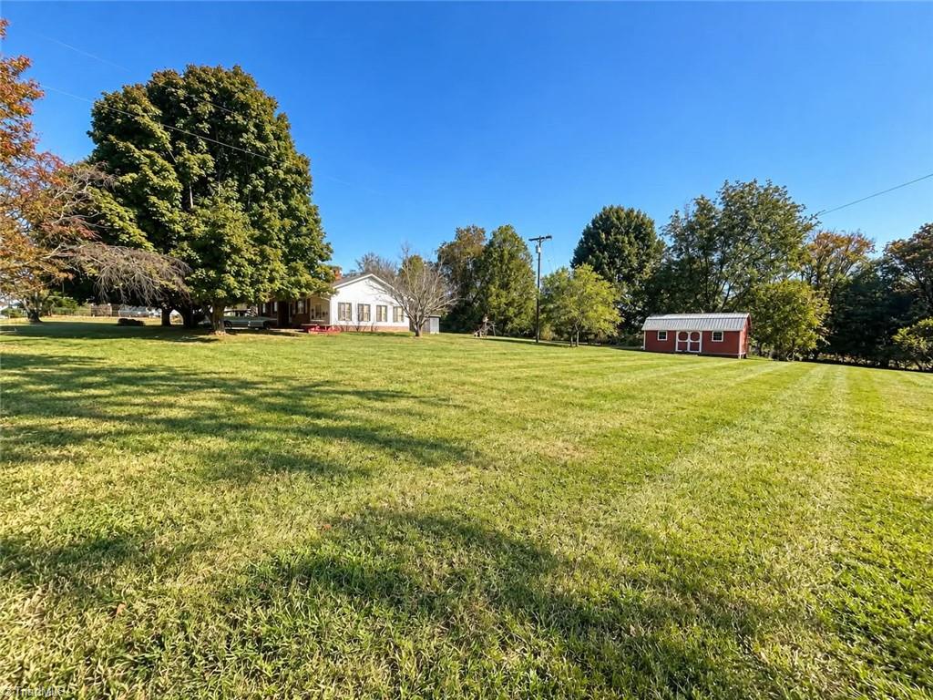 main property photo 16