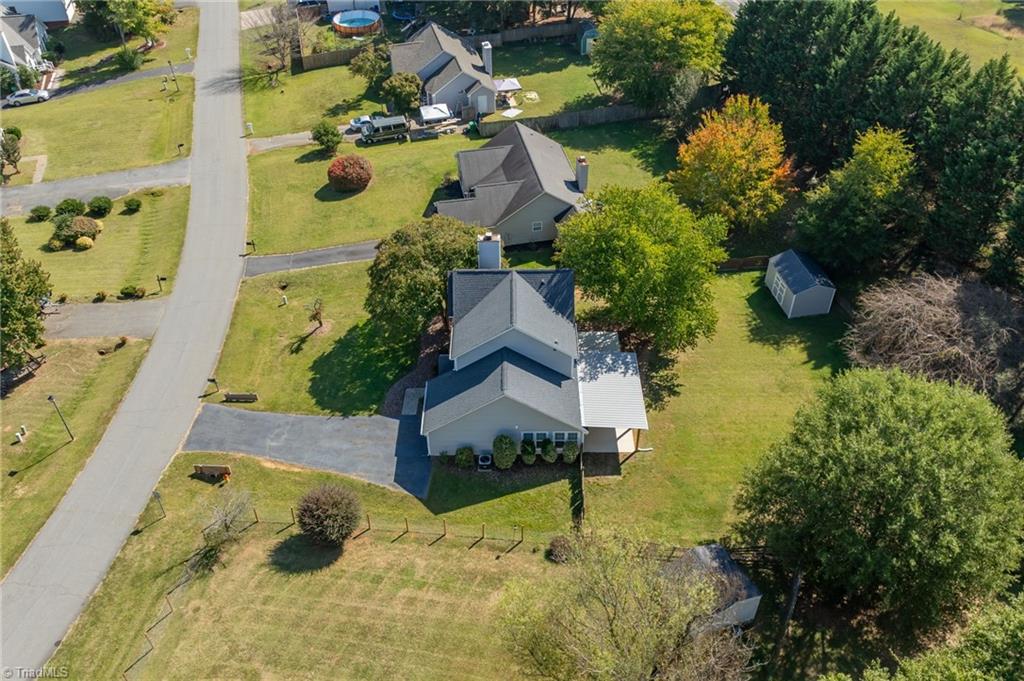 main property photo 44