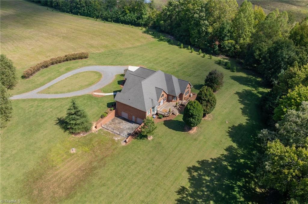 main property photo 42