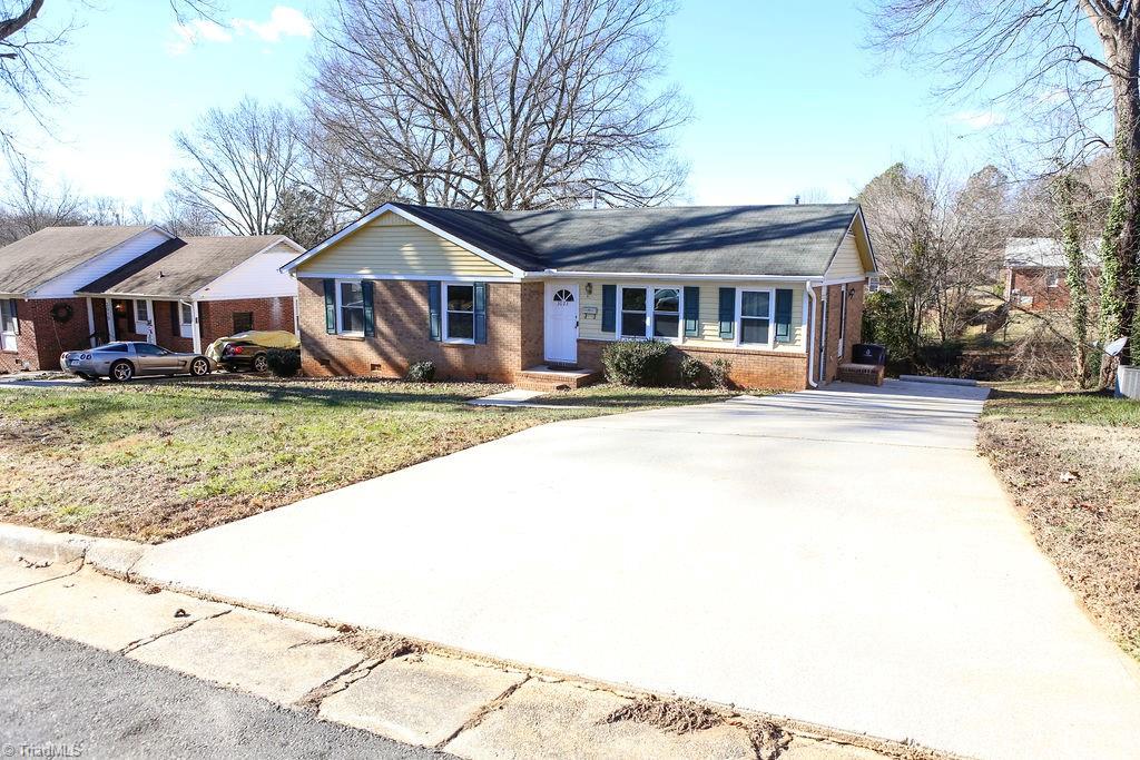 main property photo 49