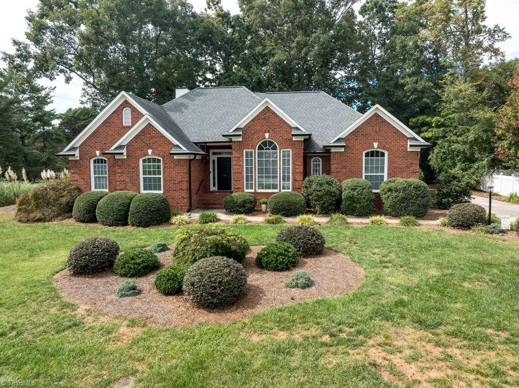 main property photo 0