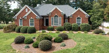image of property with 4 Bed | 2 Bath | 2,431 Sqft