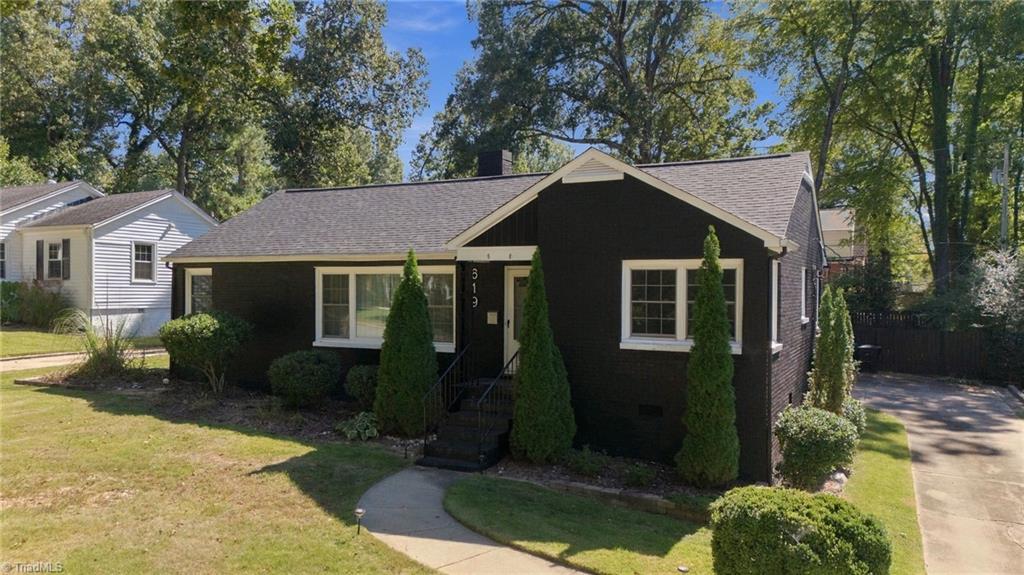 main property photo 0