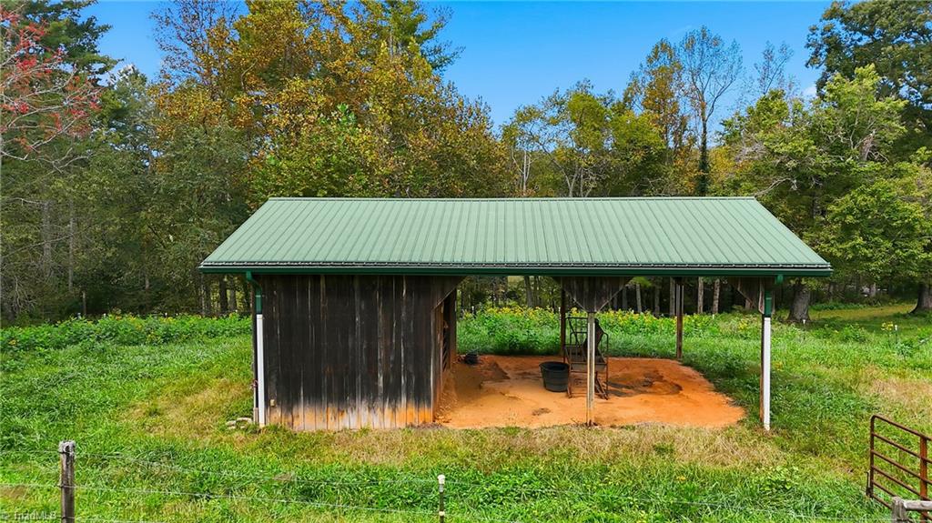 main property photo 49