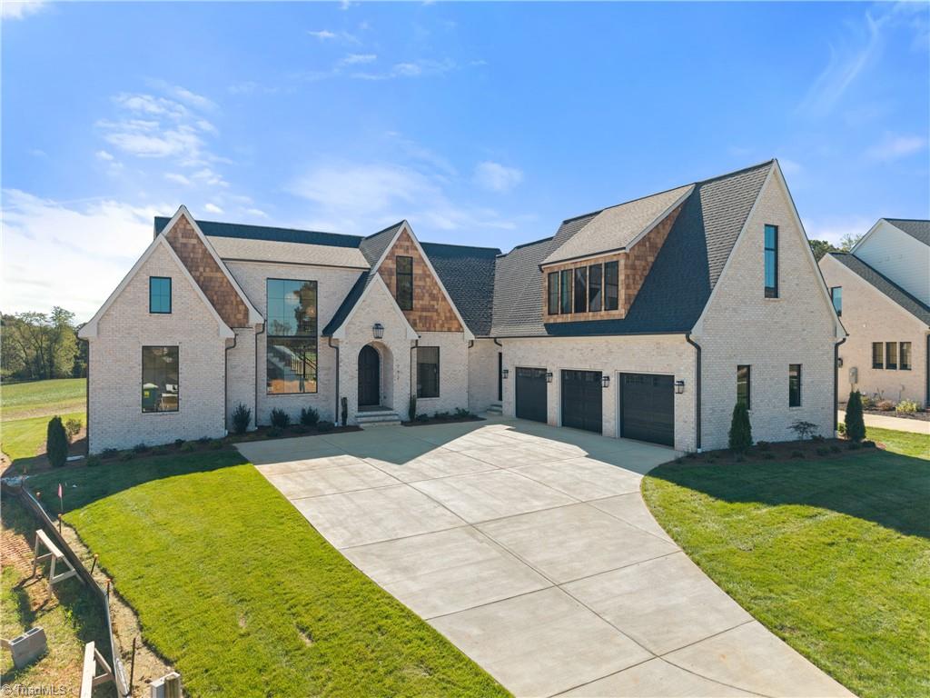 main property photo 0