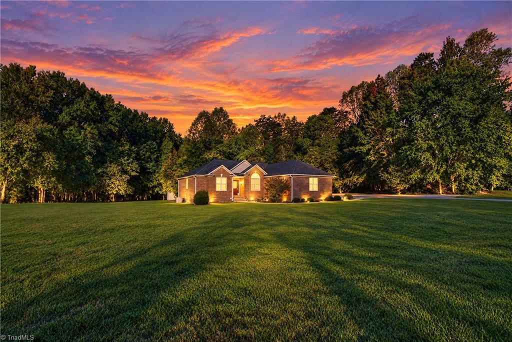 main property photo 0