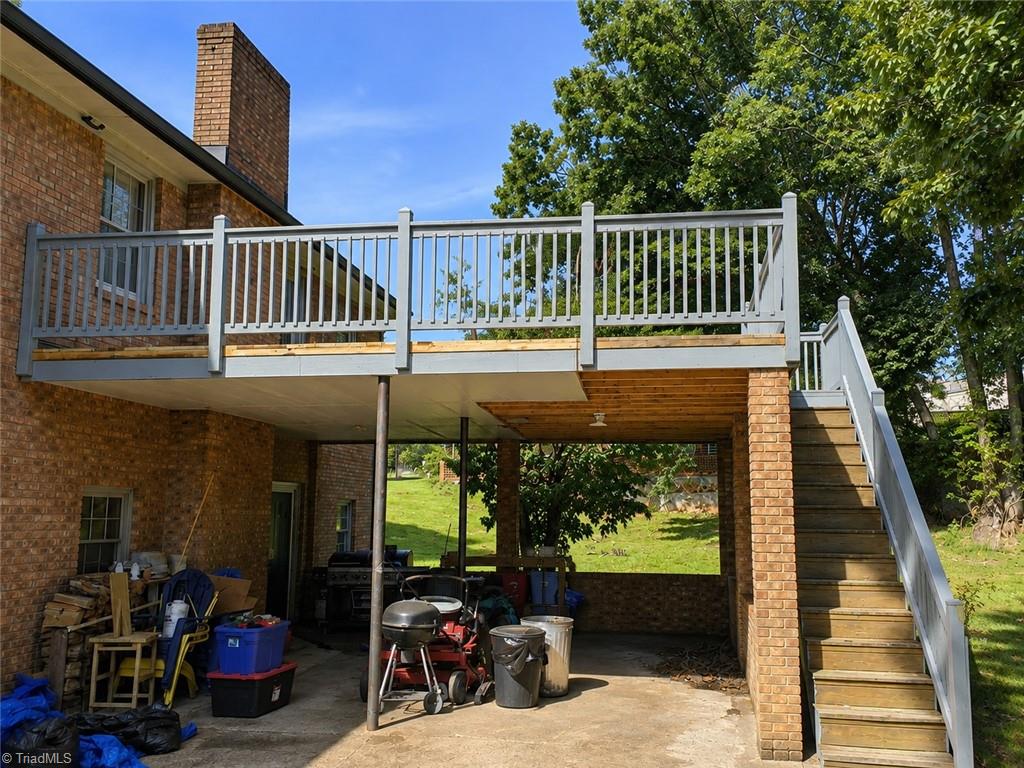 main property photo 39