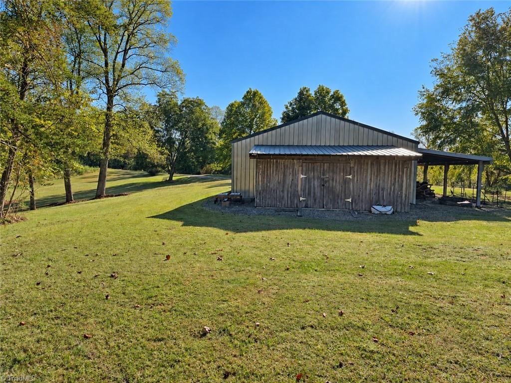 main property photo 26