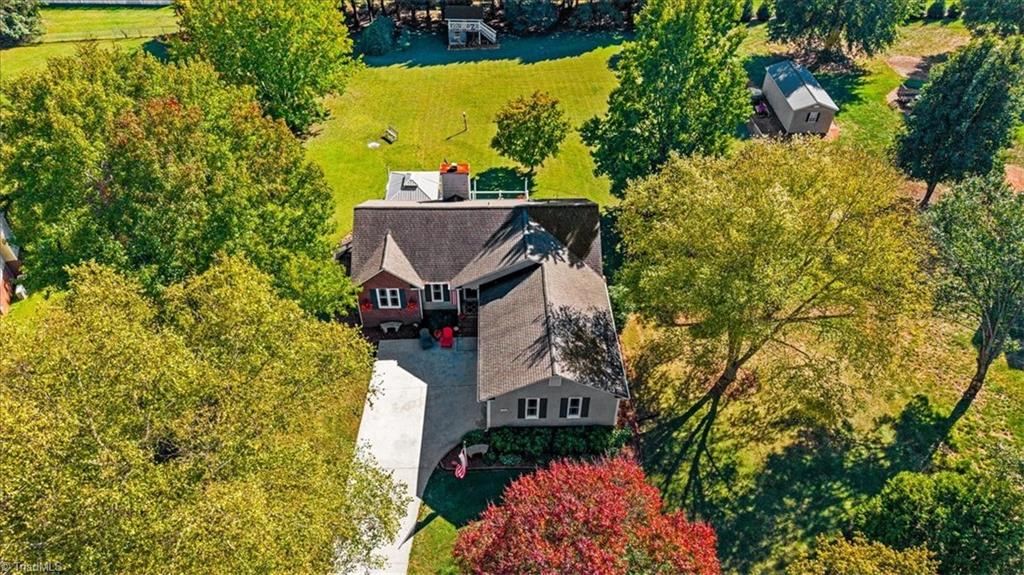 main property photo 38