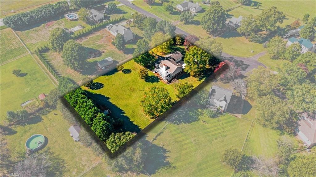main property photo 44