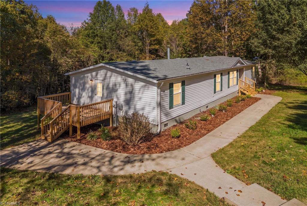 main property photo 45