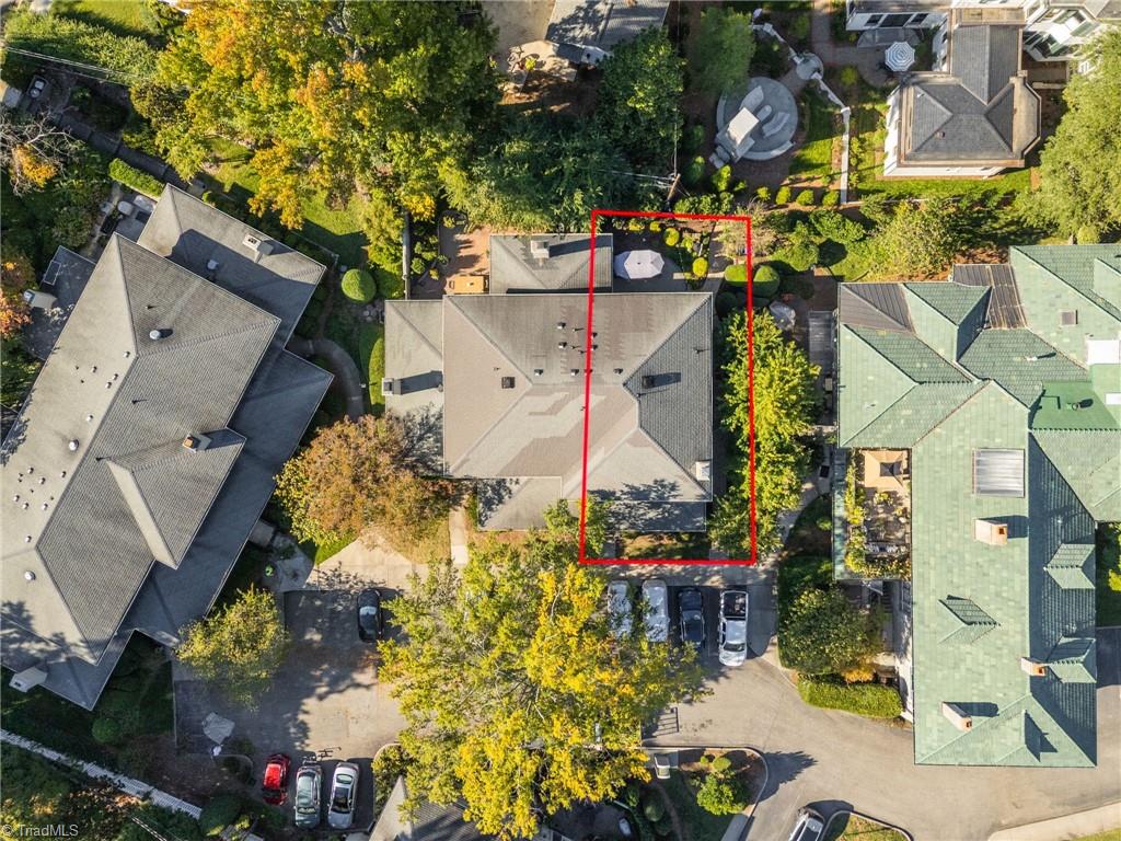 main property photo 43