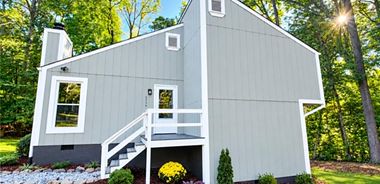 image of property with 4 Bed | 2 Bath | 2,756 Sqft