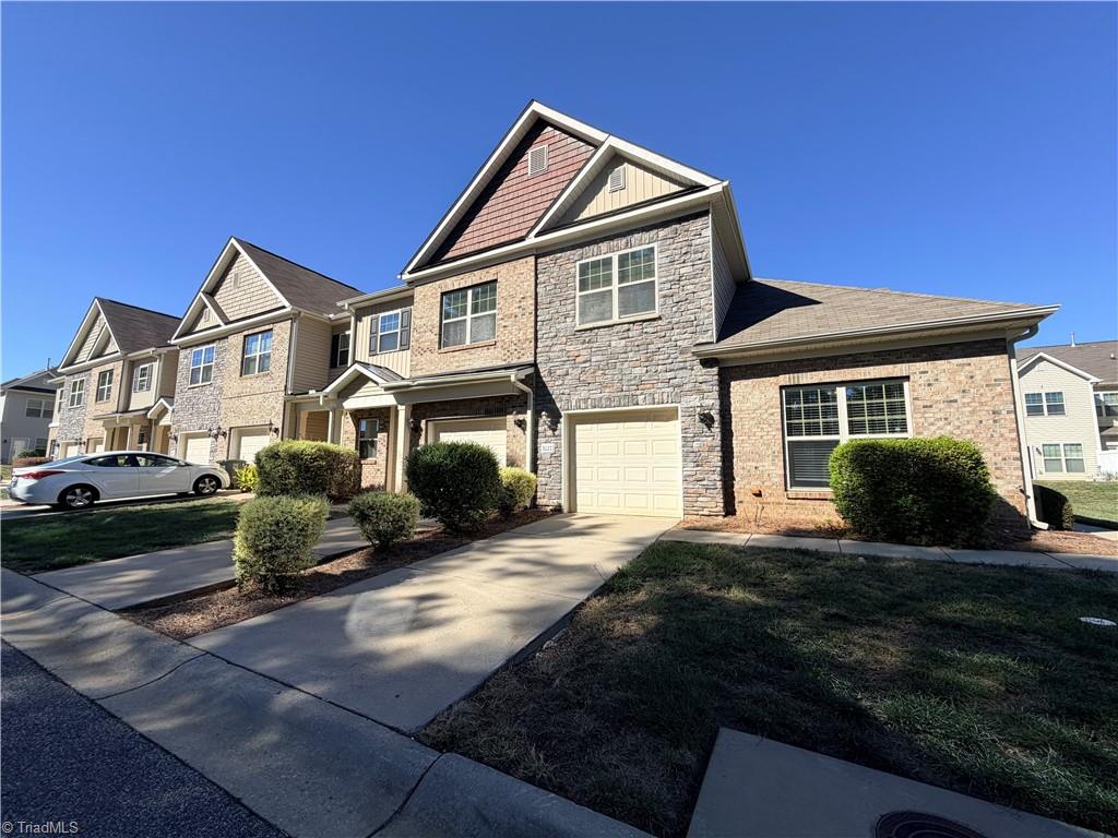 main property photo 0