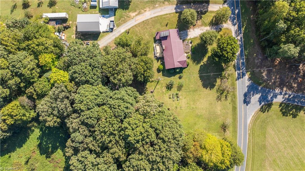 main property photo 45