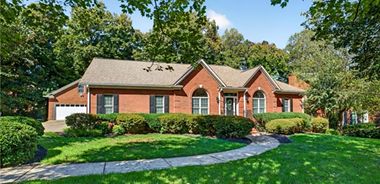 image of property with 4 Bed | 3 Bath | 3,716 Sqft