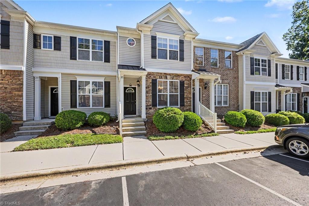 main property photo 0