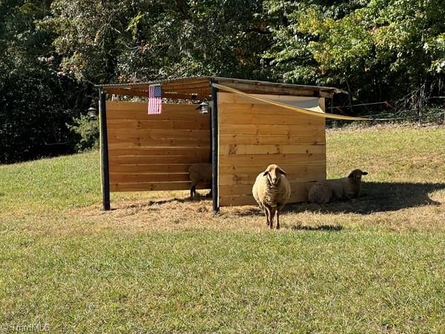 main property photo 26
