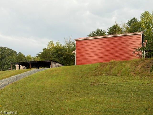 main property photo 35